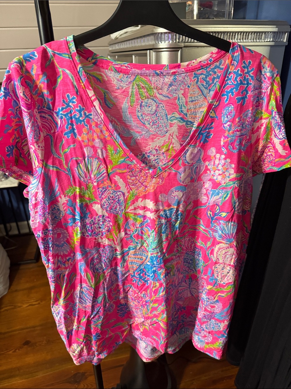 Lilly Pulitzer Hot Pink Tropical Shell-Print V-Neck Top